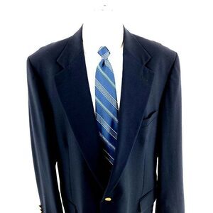 Tailors Row Deansgate Worsted Wool 2‎ Gold Button Blazer 44L Blue Tagged 48L See